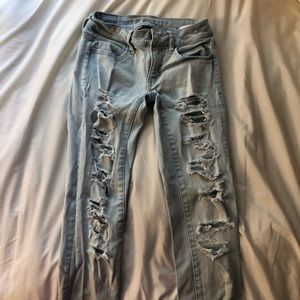 American Eagle light blue ripped jeans